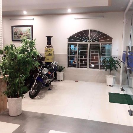 Huyen Tran Hotel Кантхо Екстер'єр фото